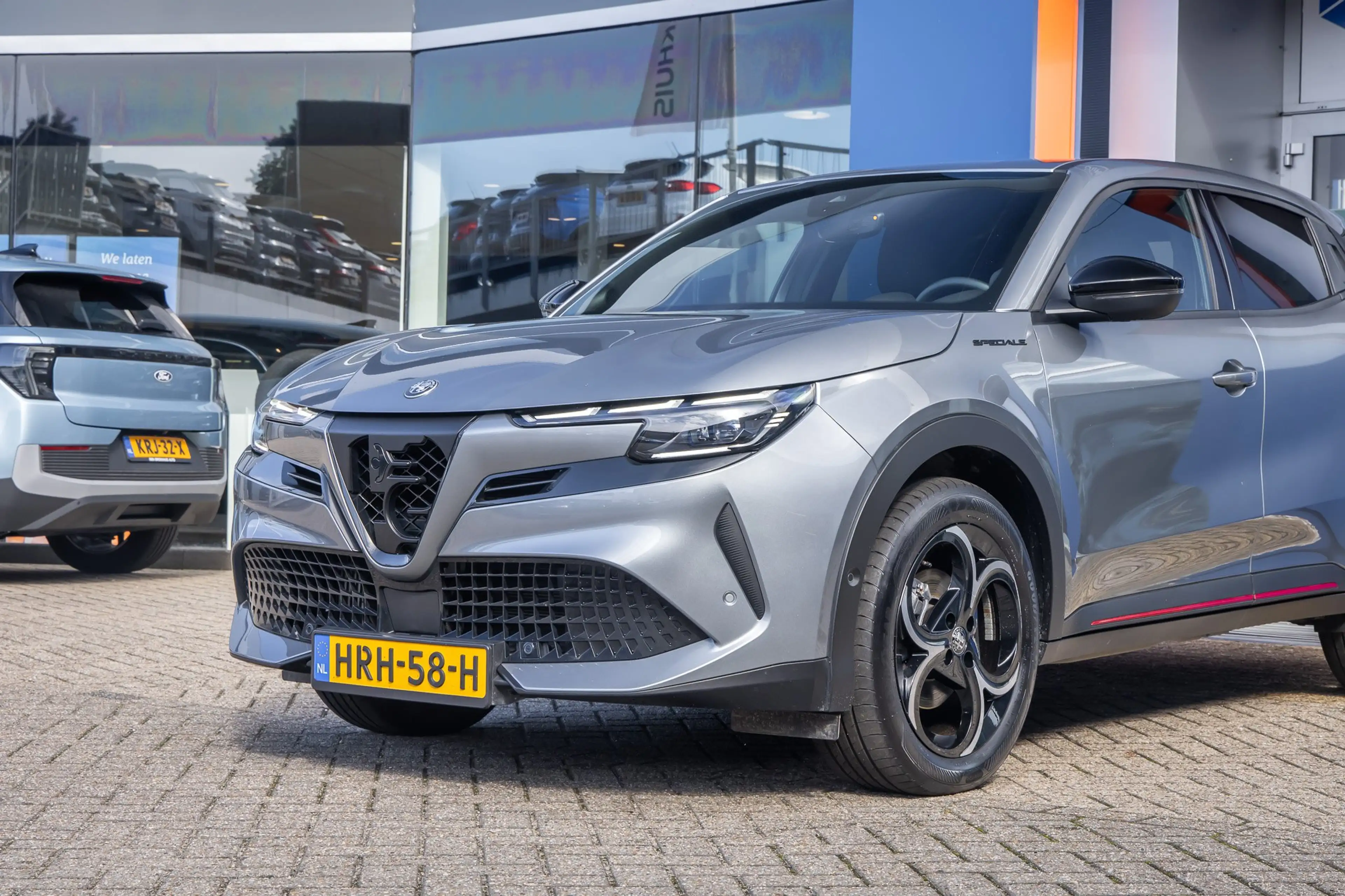 Alfa Romeo Junior 1.2 Turbo Hybrid Ibrida Speciale | Apple Carplay/A — photo 6