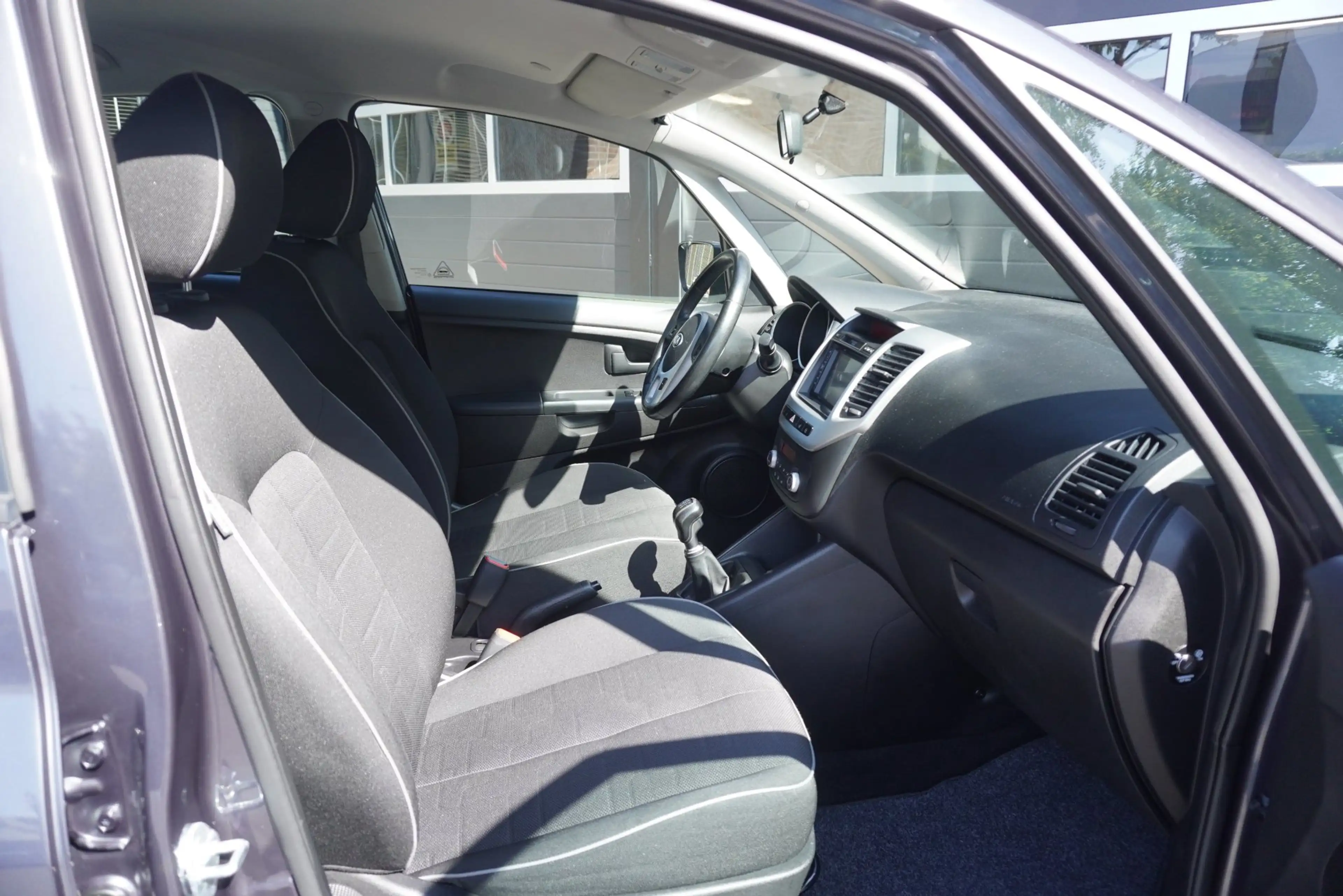 Kia Venga 1.4 Airco/Navi/Camera/Park.sensor achter/Stuur- en — photo 7