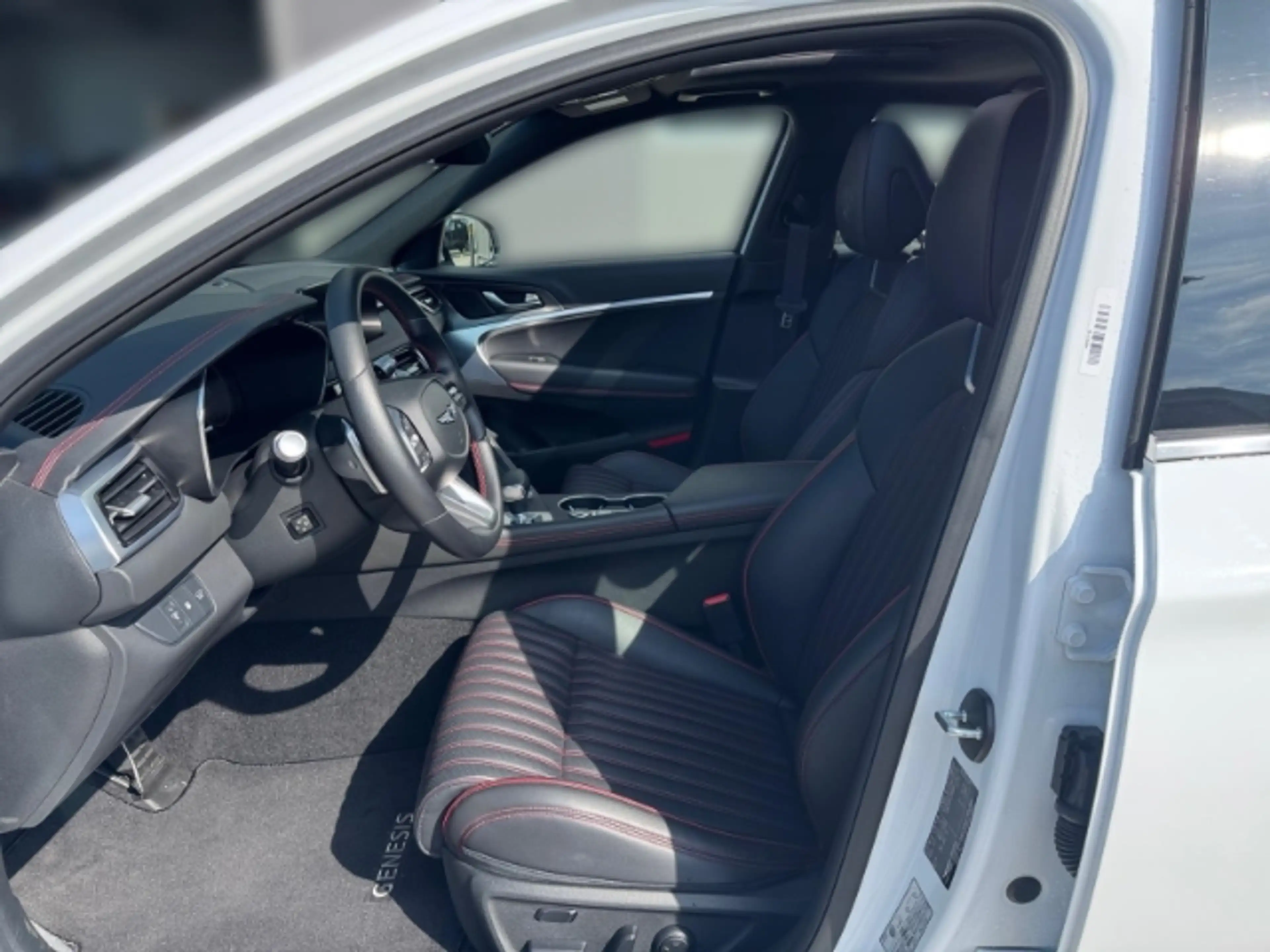 Genesis G70 Shooting Brake 2.2D RWD Sport Sportpaket Navi Lede — photo 7
