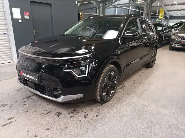 Kia E-Niro view 3