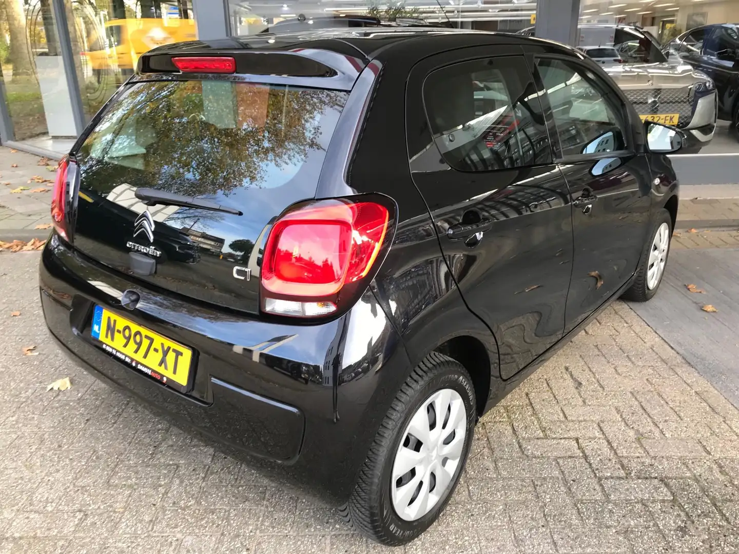 Citroen C1 VTi 72pk Feel │ Pack Techno │ Apple Carplay™ & And Noir - 2