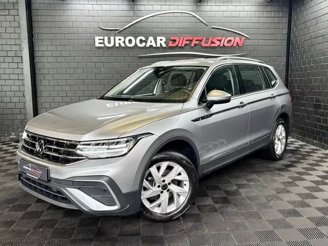 Volkswagen Tiguan Allspace Life 1.5 TSI 150 CV DSG7 *7 PLACES *ATTELAGE* *HAY