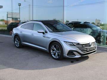 1.4 eHYBRID R-LINE-OPF DSG-FULL OPTION-LEDER-CAMERA-TREKH