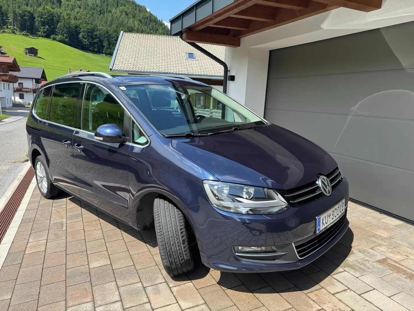 Volkswagen Sharan Sharan Highline *Panorama*AHK*Navi* Blau - 1