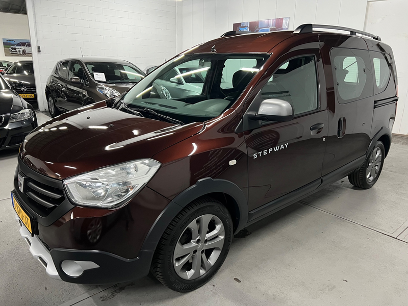 Dacia Dokker 1.2 TCe S&S Stepway NAVIGATIE / 2X SCHUIFDEUR — photo 2
