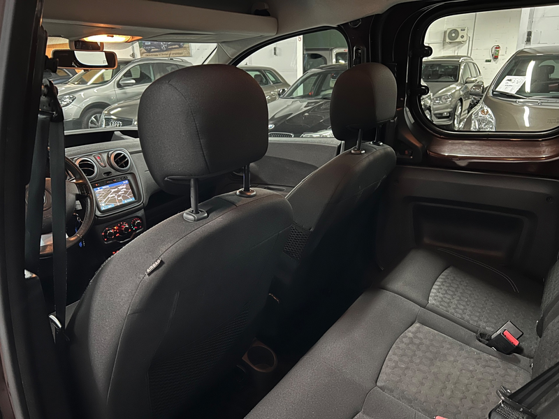 Dacia Dokker 1.2 TCe S&S Stepway NAVIGATIE / 2X SCHUIFDEUR — photo 23