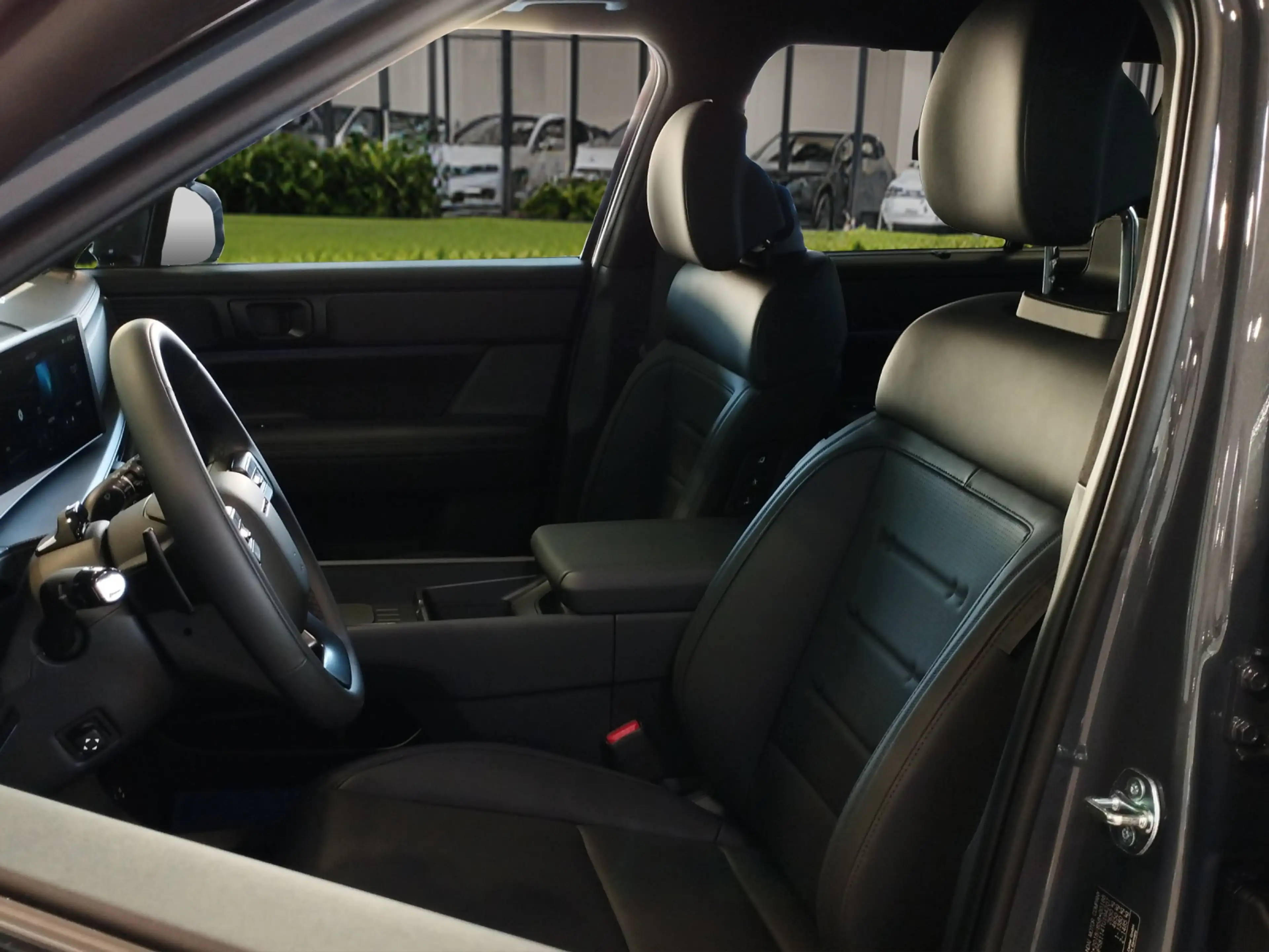 Hyundai SANTA FE Hybrid 1.6 T-GDi Blackline Glas-Schiebedach/BOSE — photo 6