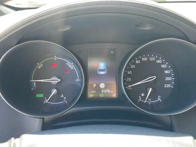 Toyota C-HR view 14