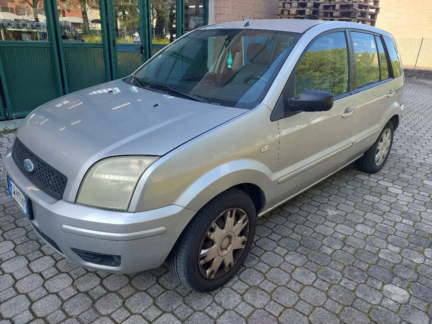Ford Fusion 1.4 16V 5p. Argent - 1
