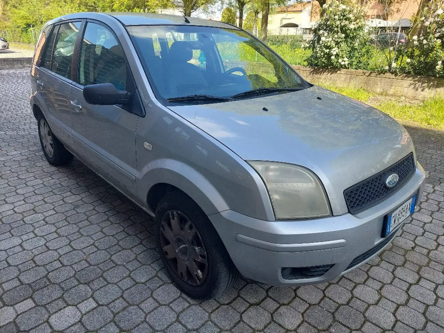 Ford Fusion 1.4 16V 5p. Argent - 2