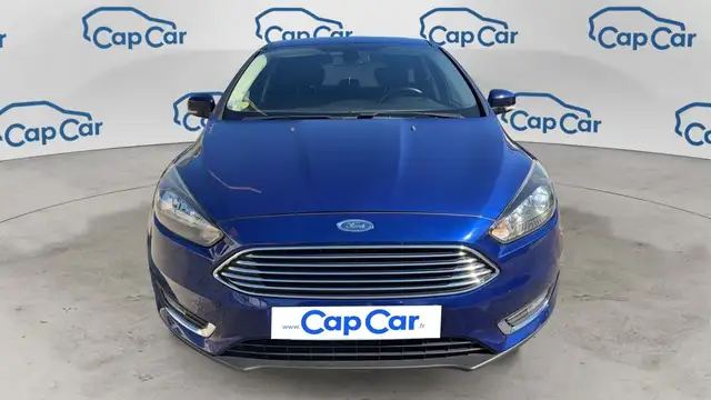 Ford Focus view 5