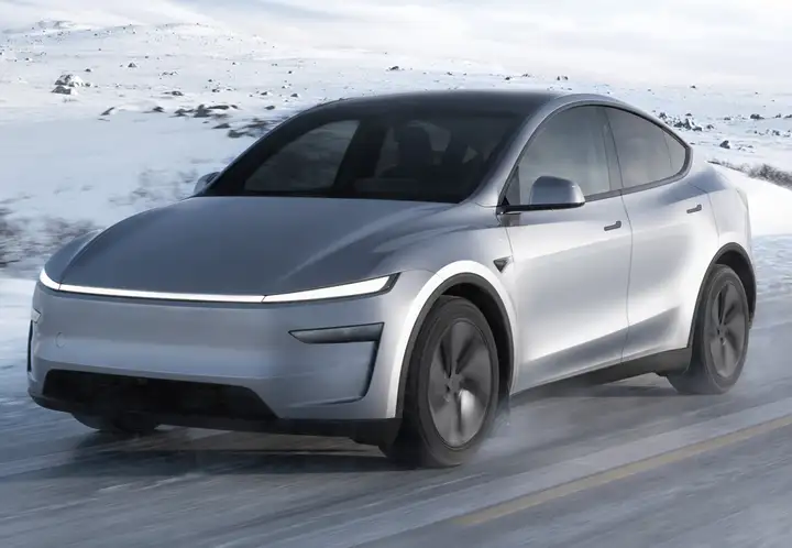 Tesla Model Y 2023, foto 5
