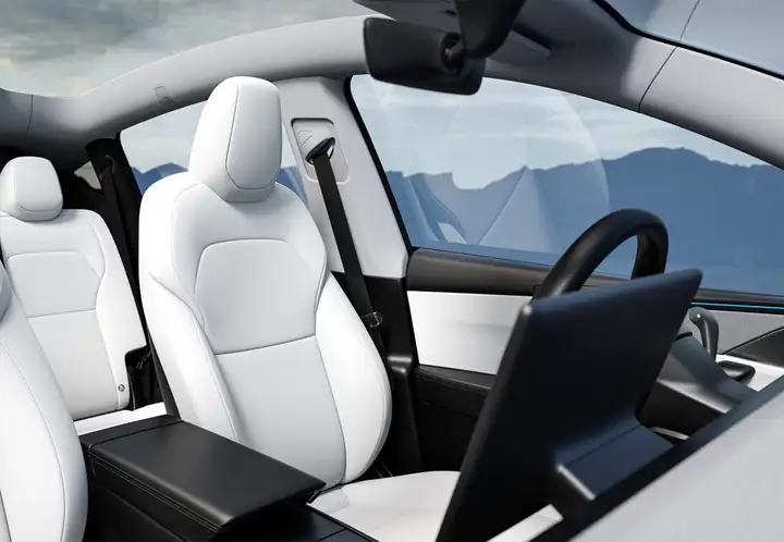 Tesla Model Y 2023, foto 22