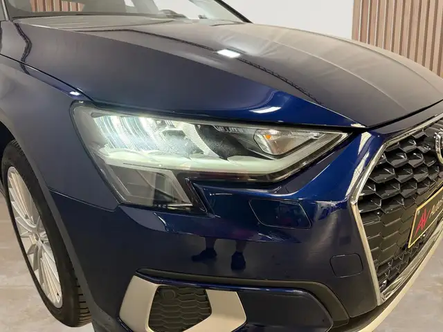 Audi A3 view 4