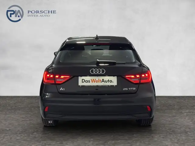Audi A1 view 5