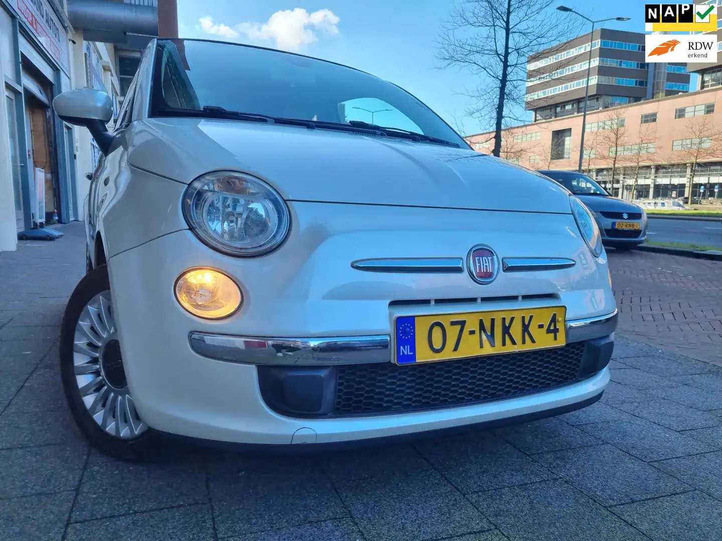 Fiat 500C 1.2 Pop Cabrio Automaat Airco Carplay Parksens - 1