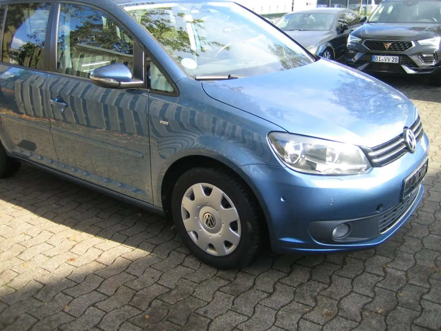 Volkswagen Touran Cup!!2.Hd!!7 Sitzer!!Mod.15!! Blau - 2
