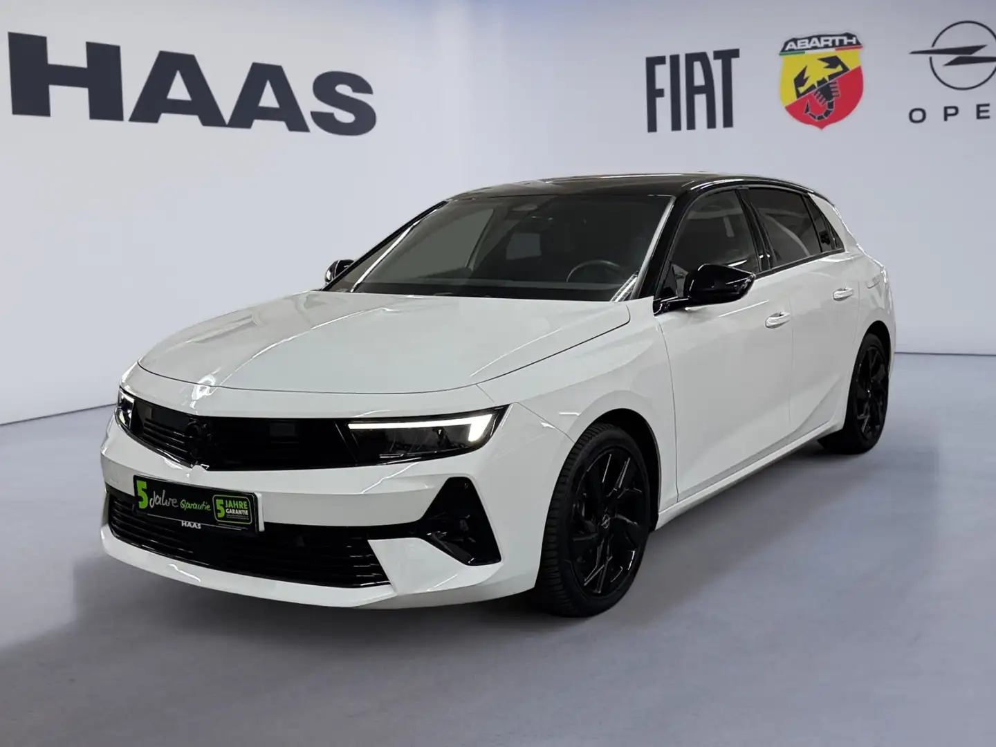 Opel Astra L 1.6 Turbo Plugin GS Line Klimaautomatik Weiß - 2