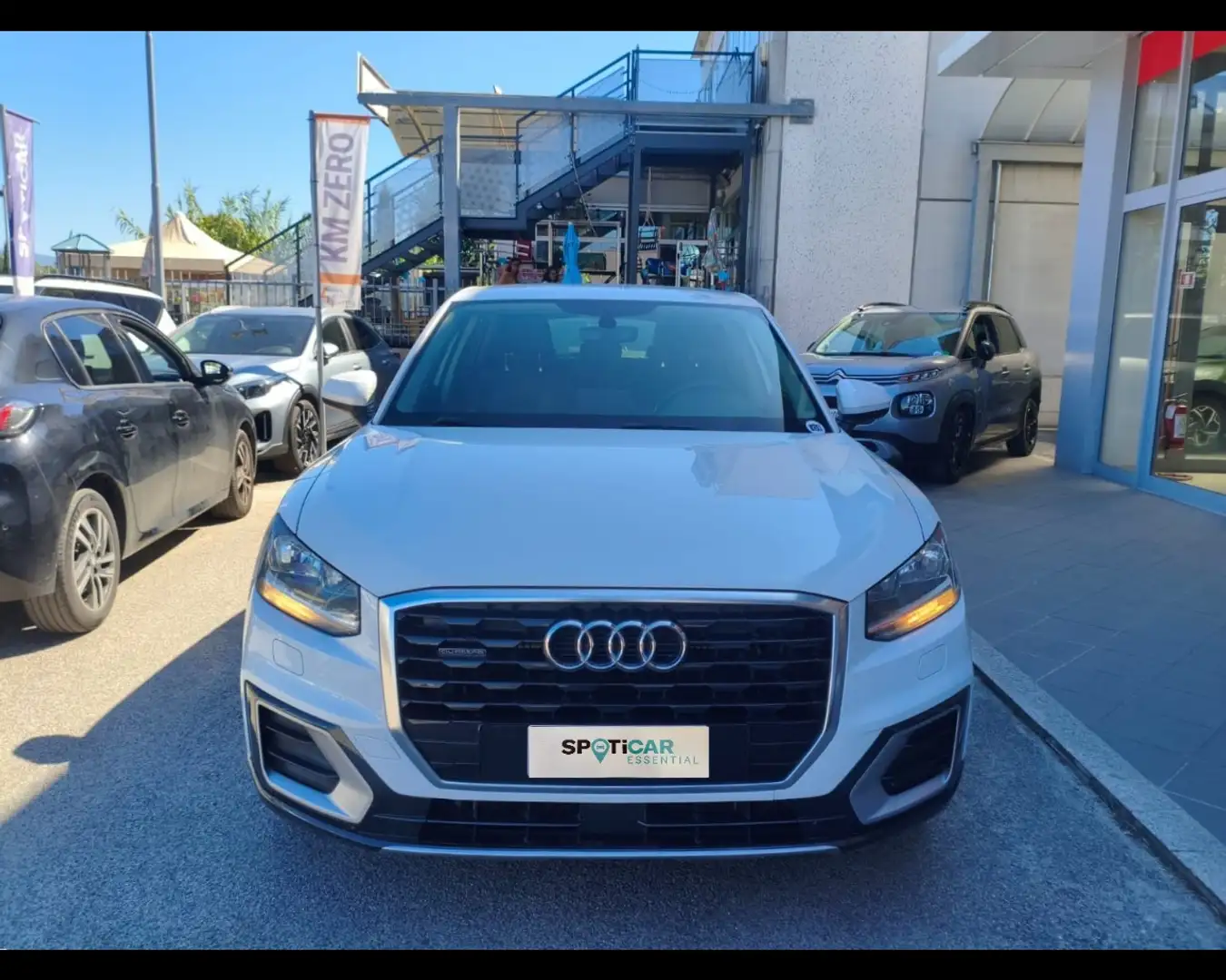 Audi Q2 2.0 tdi Business quattro 150cv s-tronic Bianco - 2