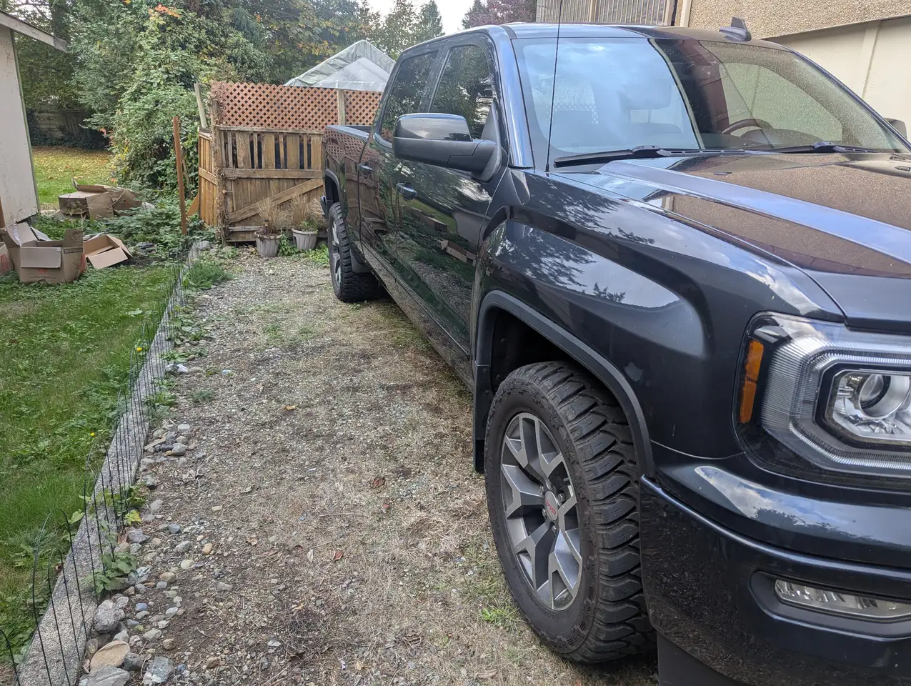 GMC Sierra 1500 снимка GMC Sierra 1500