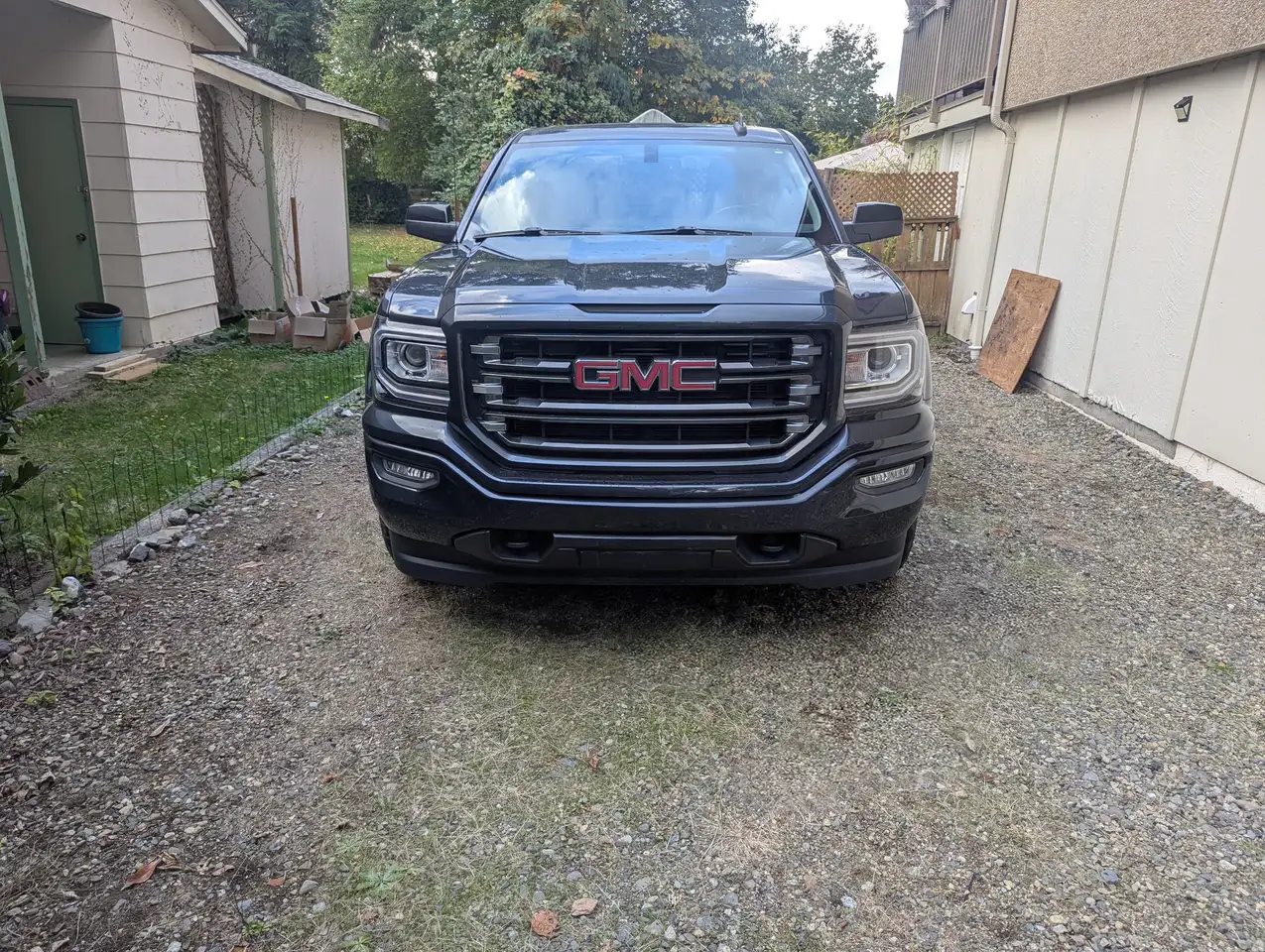 GMC Sierra 1500 снимка GMC Sierra 1500