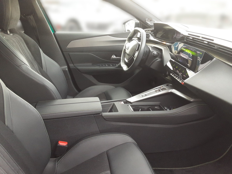 Peugeot 408 1.2 Puretech 130 EAT8 GT ACC KeyLess LED Navi — photo 14