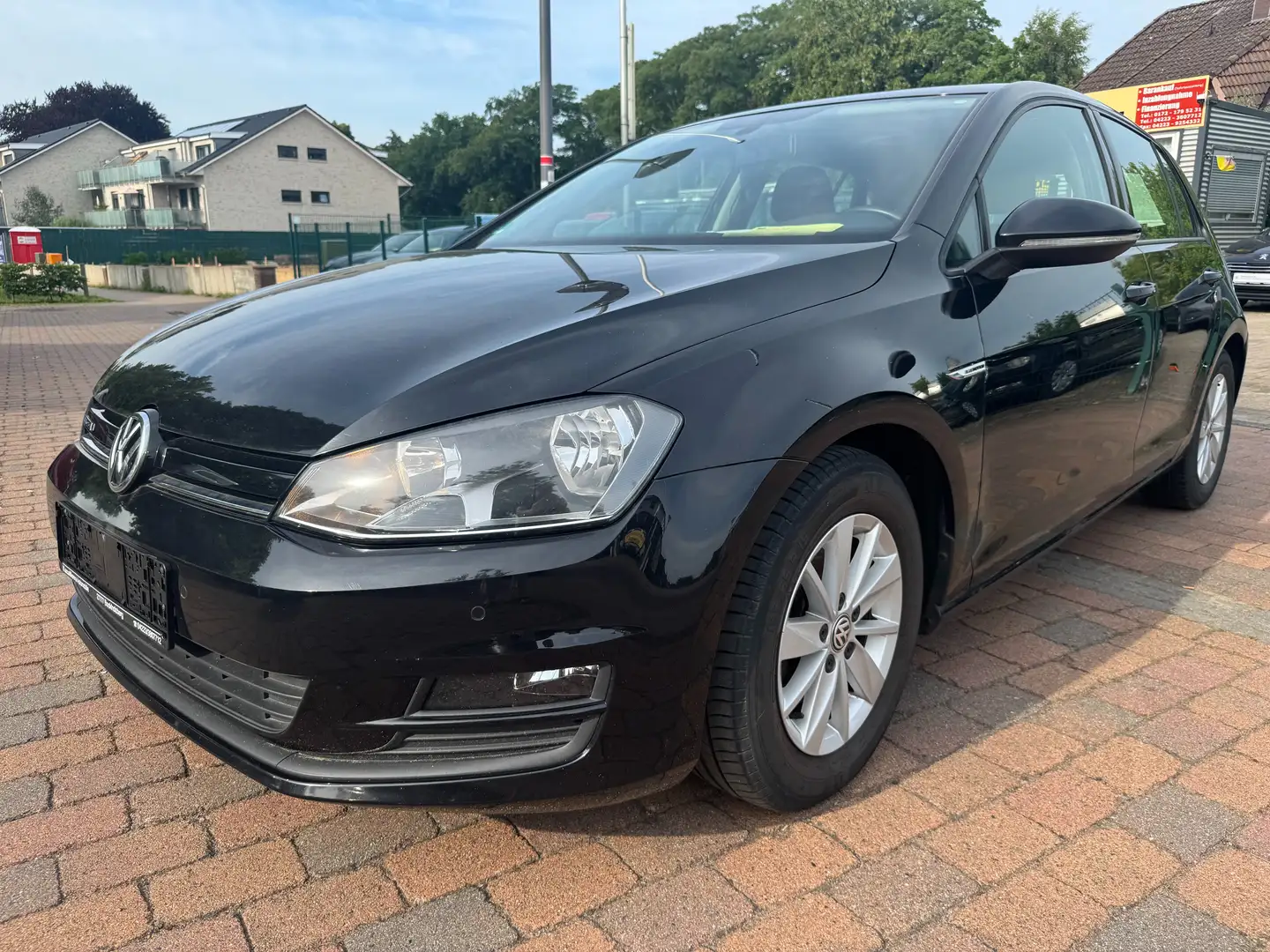 Volkswagen Golf 1.6 TDI Comfortline BlueMotion +NAV +PDC Nero - 1