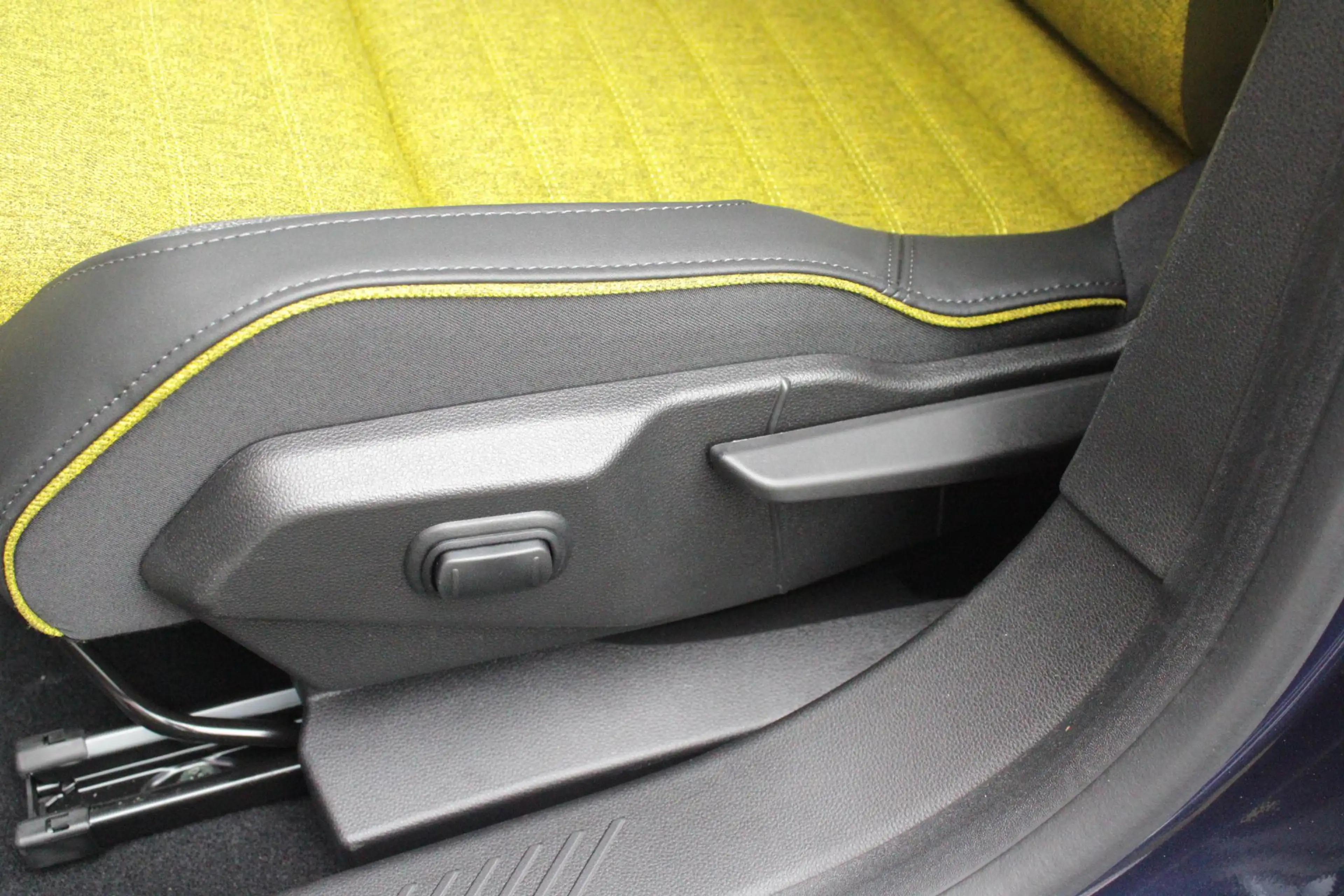 Renault R 5 COMFORT RANGE ICONIC CINQ 150PK 52 kWh | PACK WINT — photo 31
