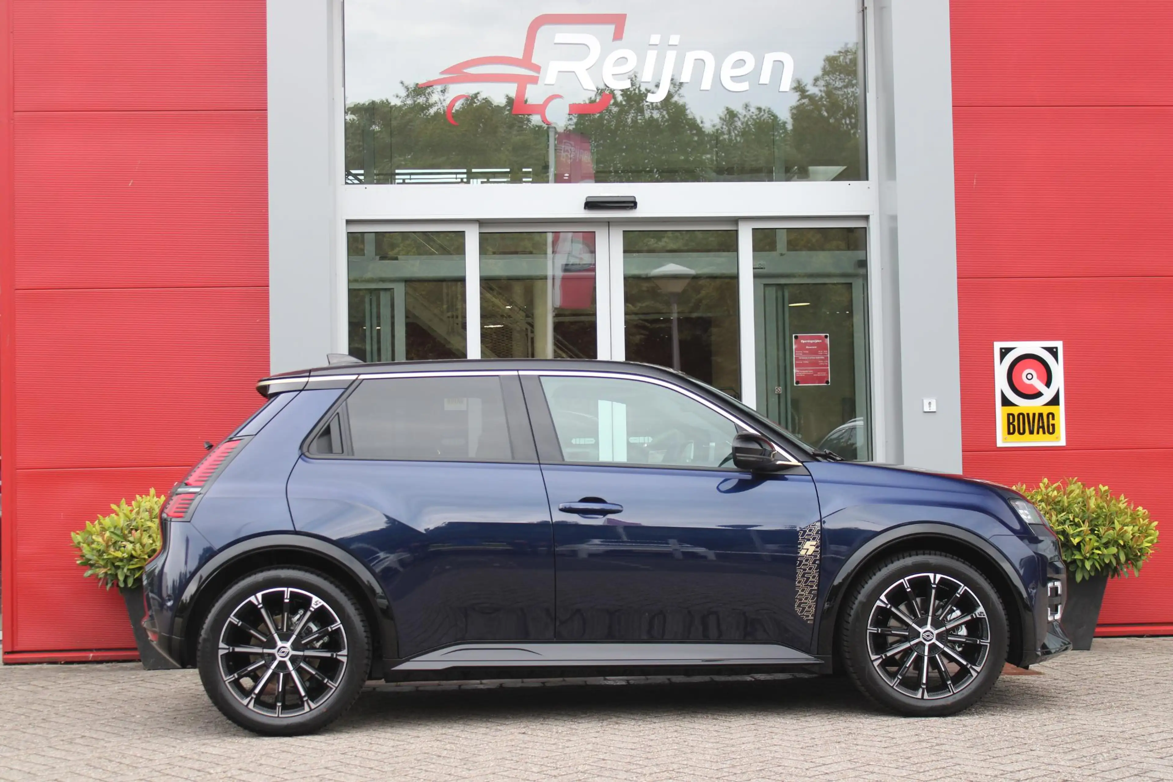 Renault R 5 COMFORT RANGE ICONIC CINQ 150PK 52 kWh | PACK WINT — photo 13