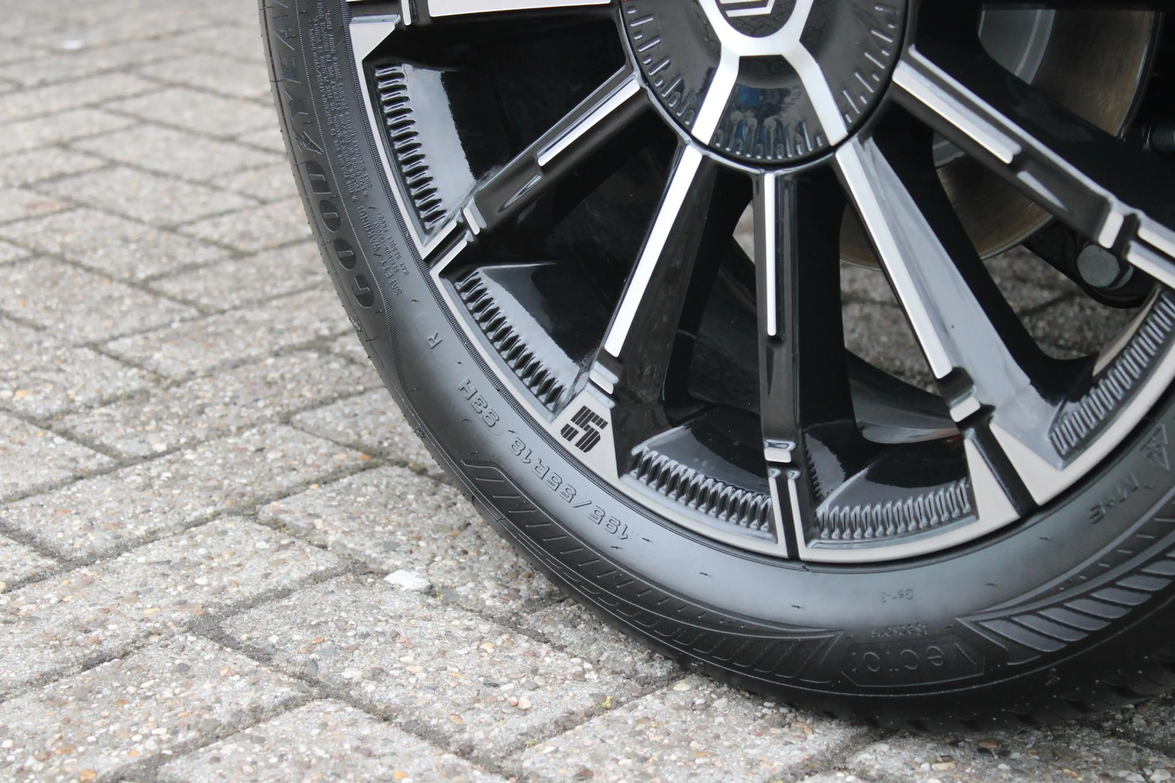 Renault R 5 COMFORT RANGE ICONIC CINQ 150PK 52 kWh | PACK WINT — photo 22