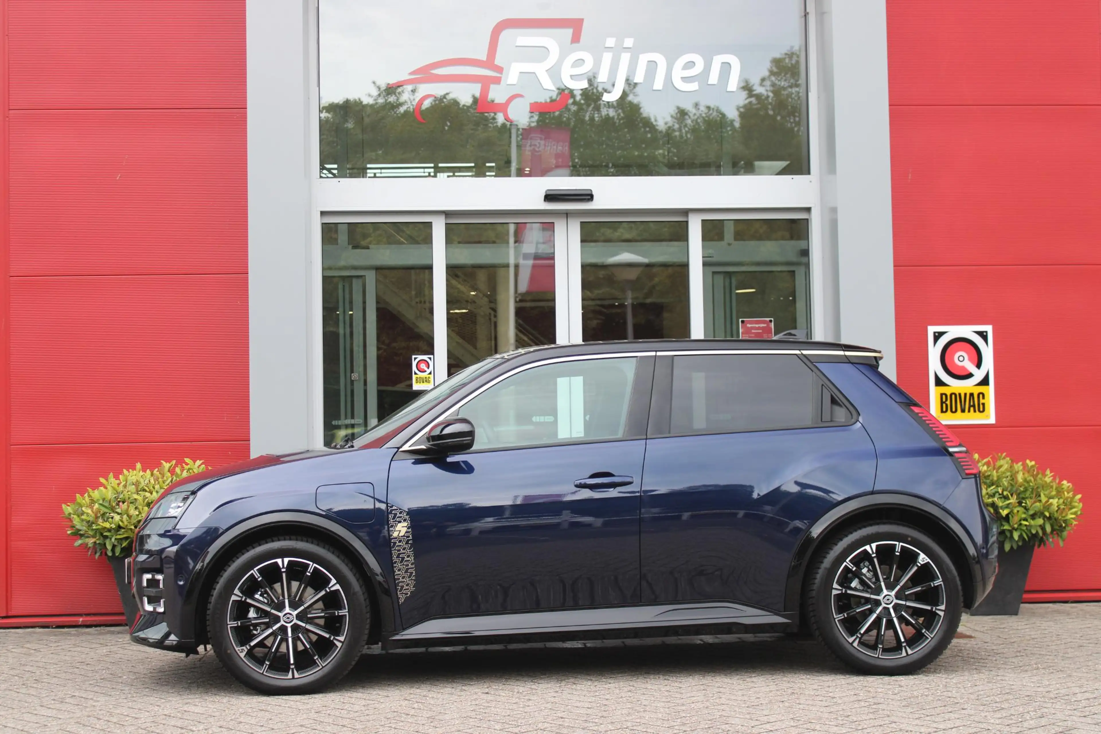 Renault R 5 COMFORT RANGE ICONIC CINQ 150PK 52 kWh | PACK WINT — photo 3