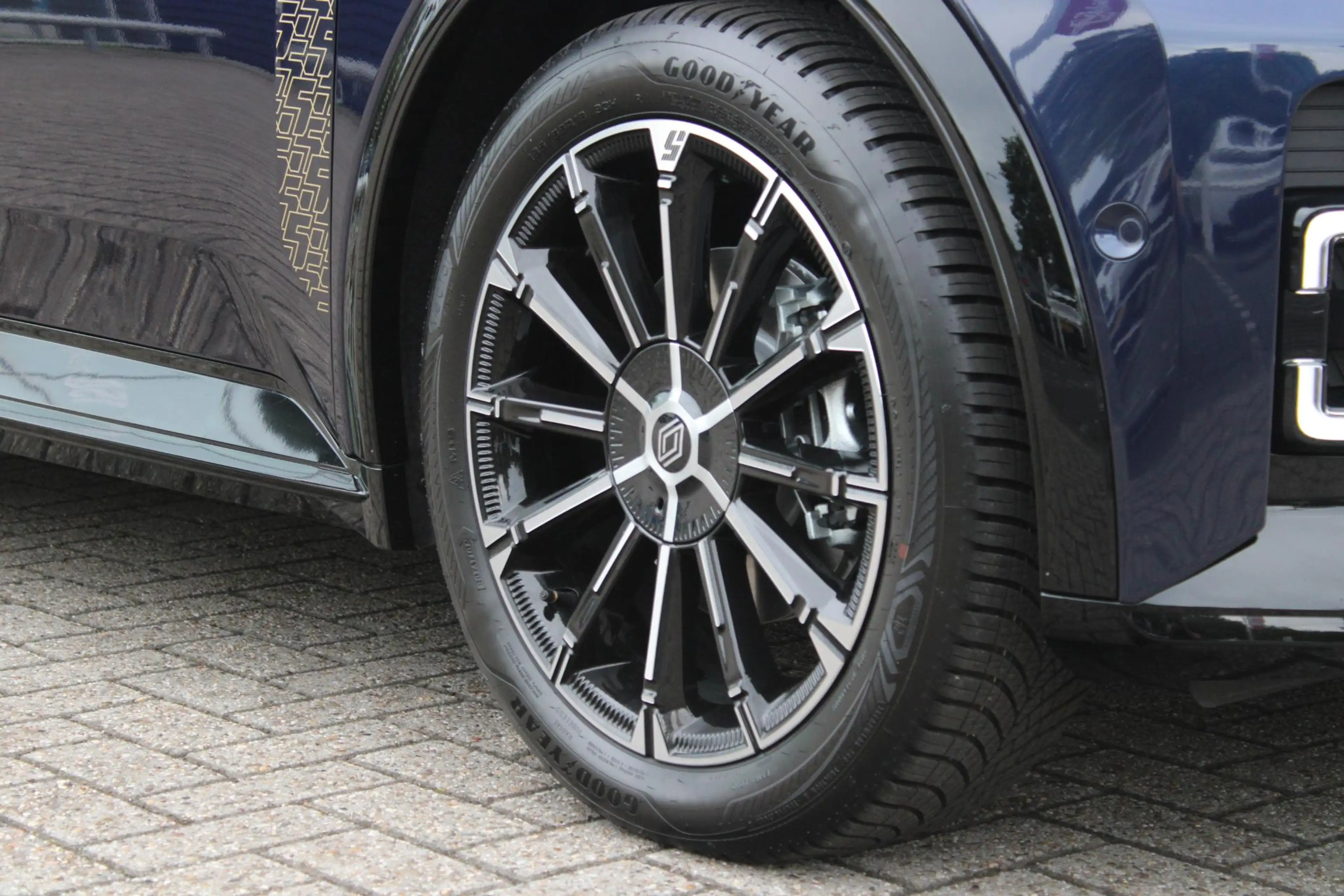 Renault R 5 COMFORT RANGE ICONIC CINQ 150PK 52 kWh | PACK WINT — photo 11