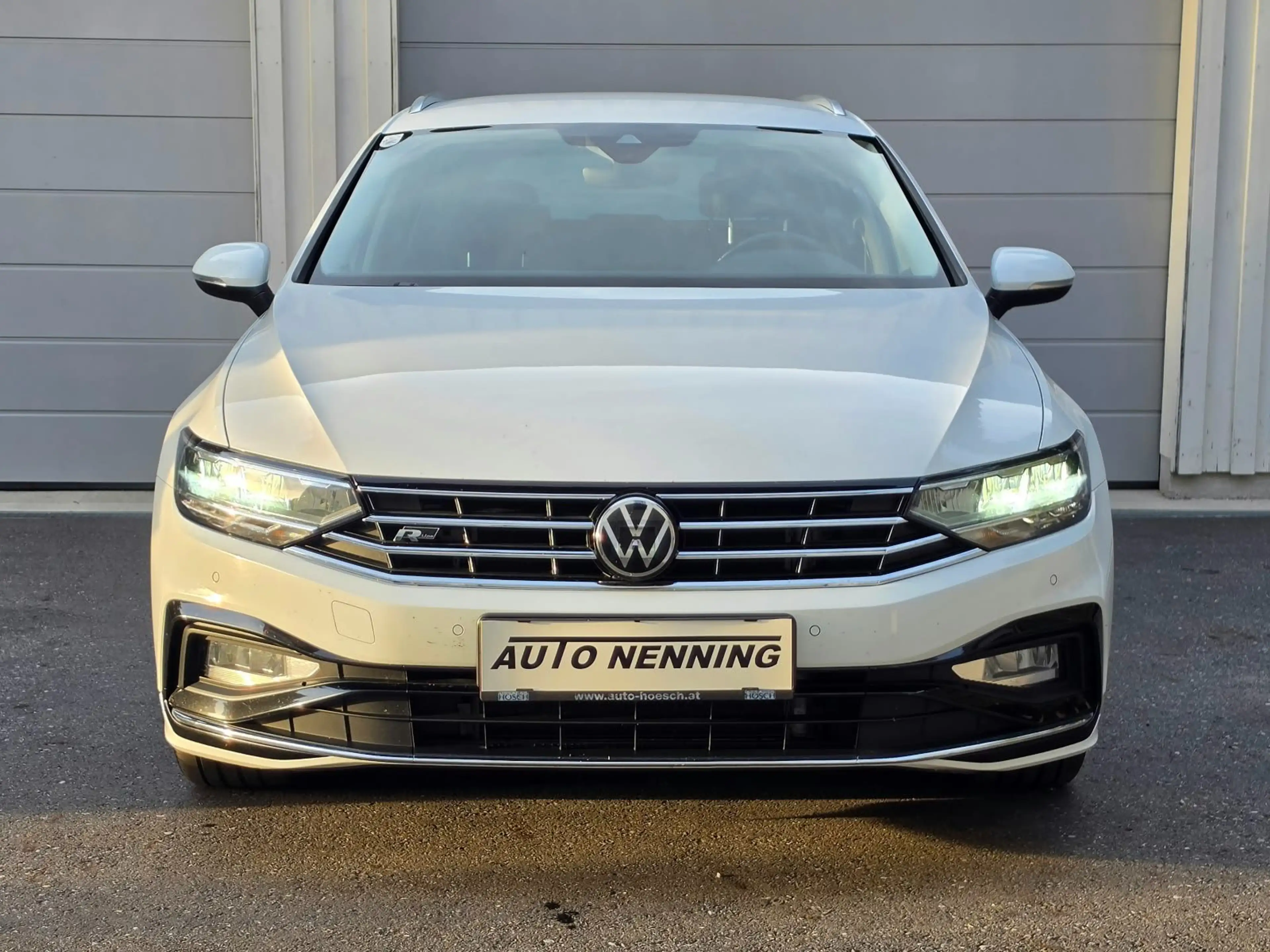 Volkswagen Passat Variant Elegance R-Line AHK ACC LED Digital Cockpit — photo 8