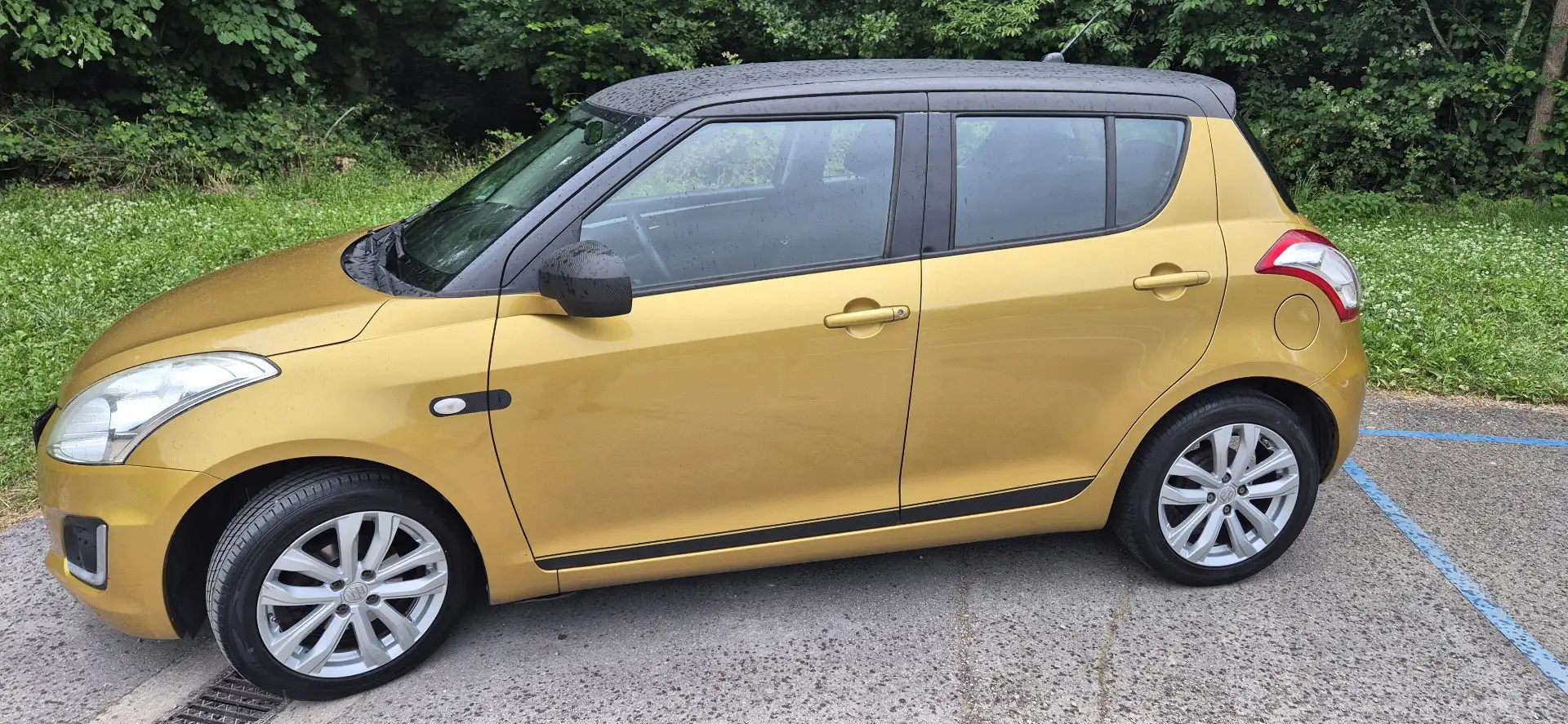 Suzuki Swift Club - 1