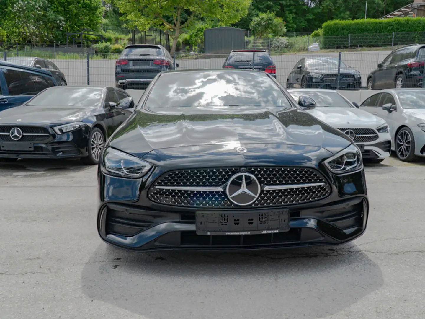 Mercedes-Benz C 180 AMG-Sport/LED/360/Night/Totw/Distr/Ambi/18 Schwarz - 2