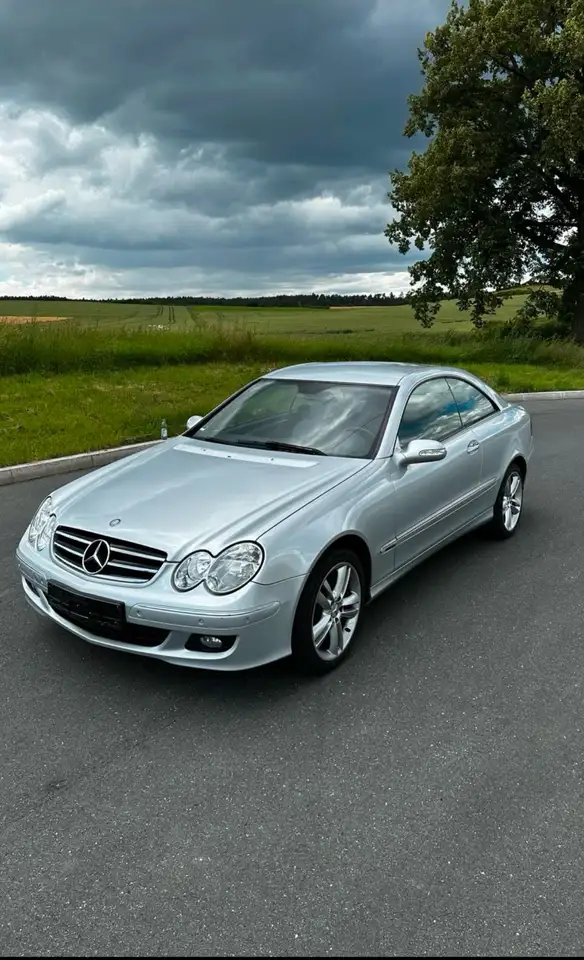 Mercedes-Benz CLK 240