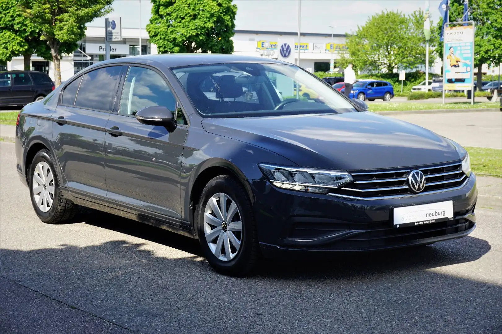 Volkswagen Passat PASSAT 2.0 TDI DSG CONCEPTLINE | NAVI | RFK Gris - 2