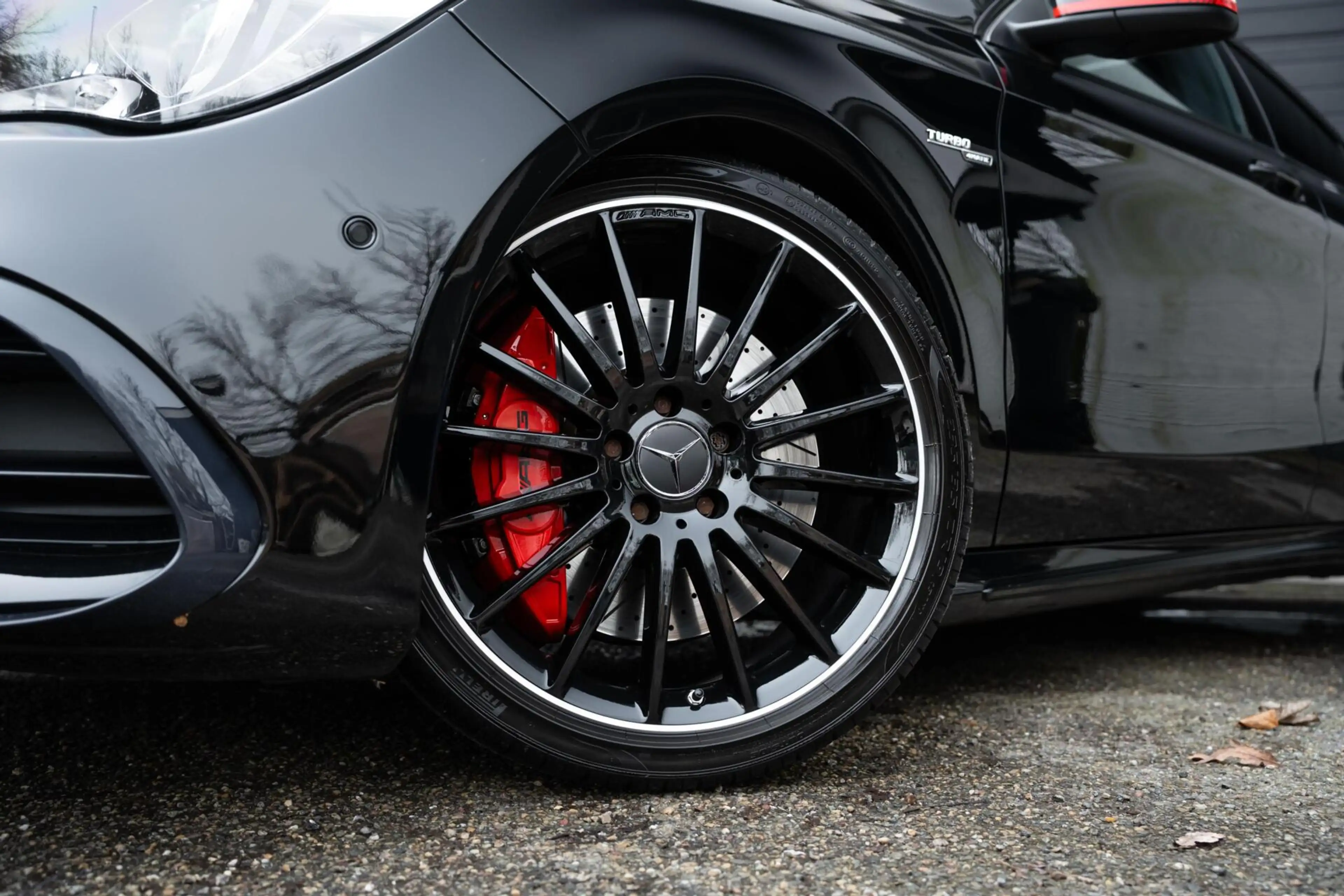 Mercedes-Benz CLA 45 AMG 4MATIC Pano UNIEK Nieuwstaat — photo 4