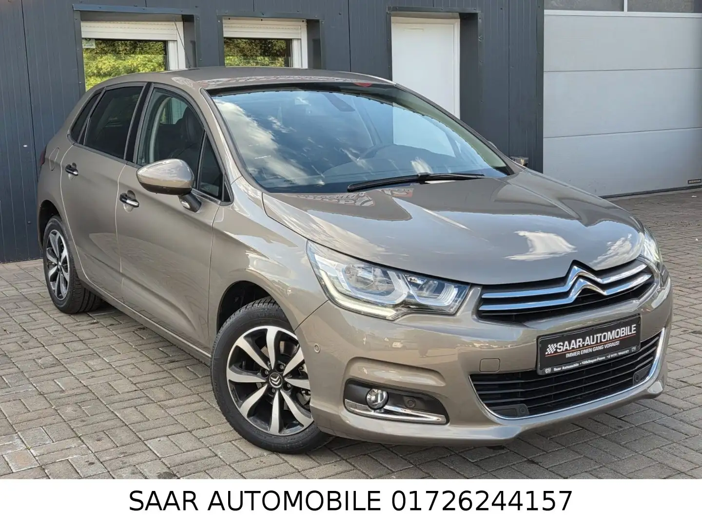 Citroen C4 Lim. Shine AUTOMATIK/EURO6/NUR 5755KM RENTNER Gris - 1