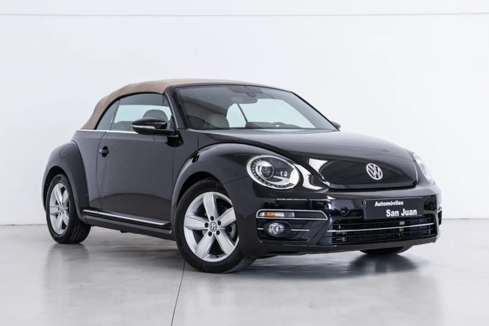 Volkswagen Beetle Cabrio 2.0TDI Design 81kW Noir - 2