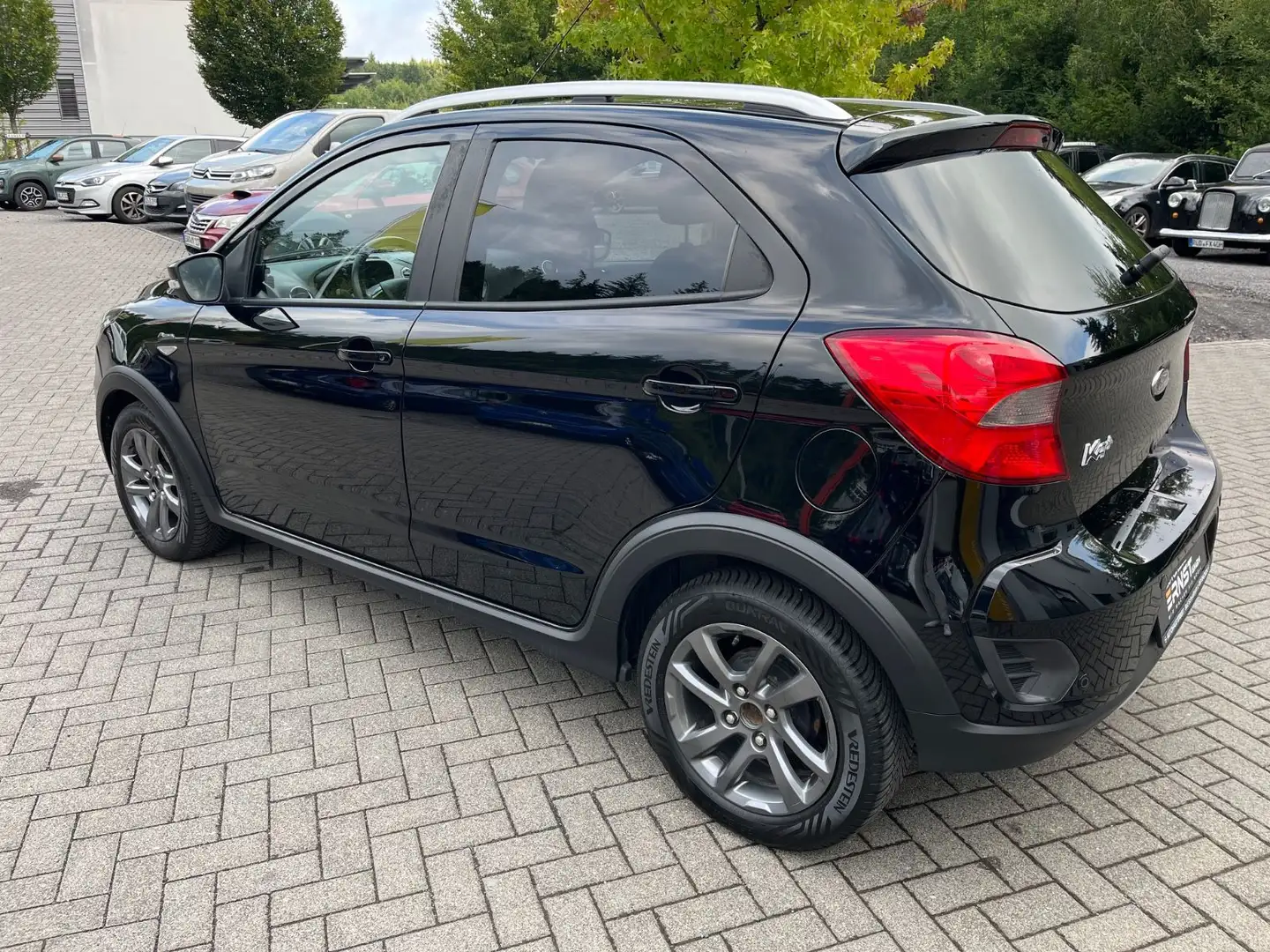 Ford Ka/Ka+ KA+ Active *SHZ*BT*KLIMA*PDC* Noir - 2