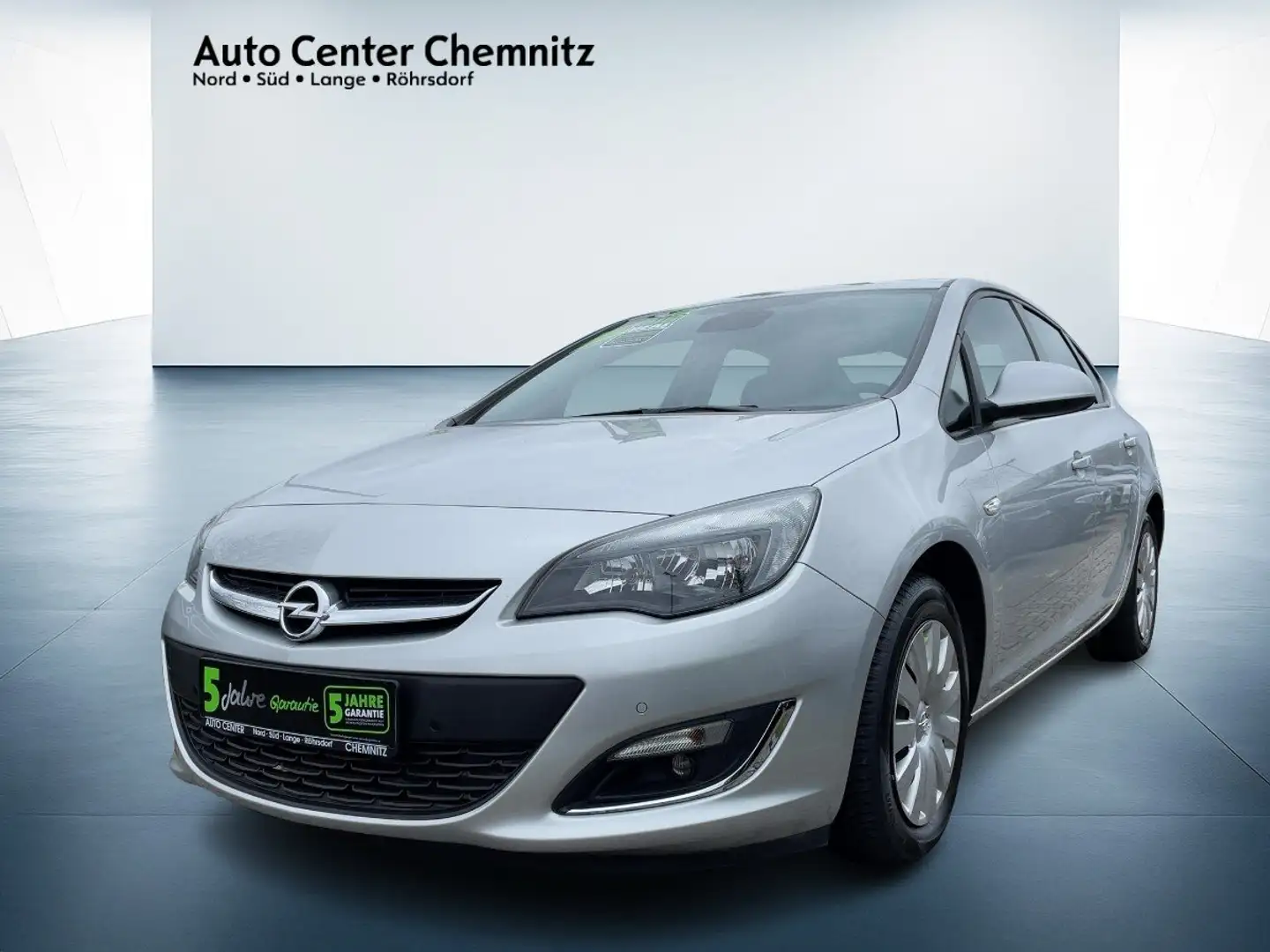 Opel Astra J 1.4 Edition 4-trg. SD/Klima/SHZ/LHZ/PDC Zilver - 2