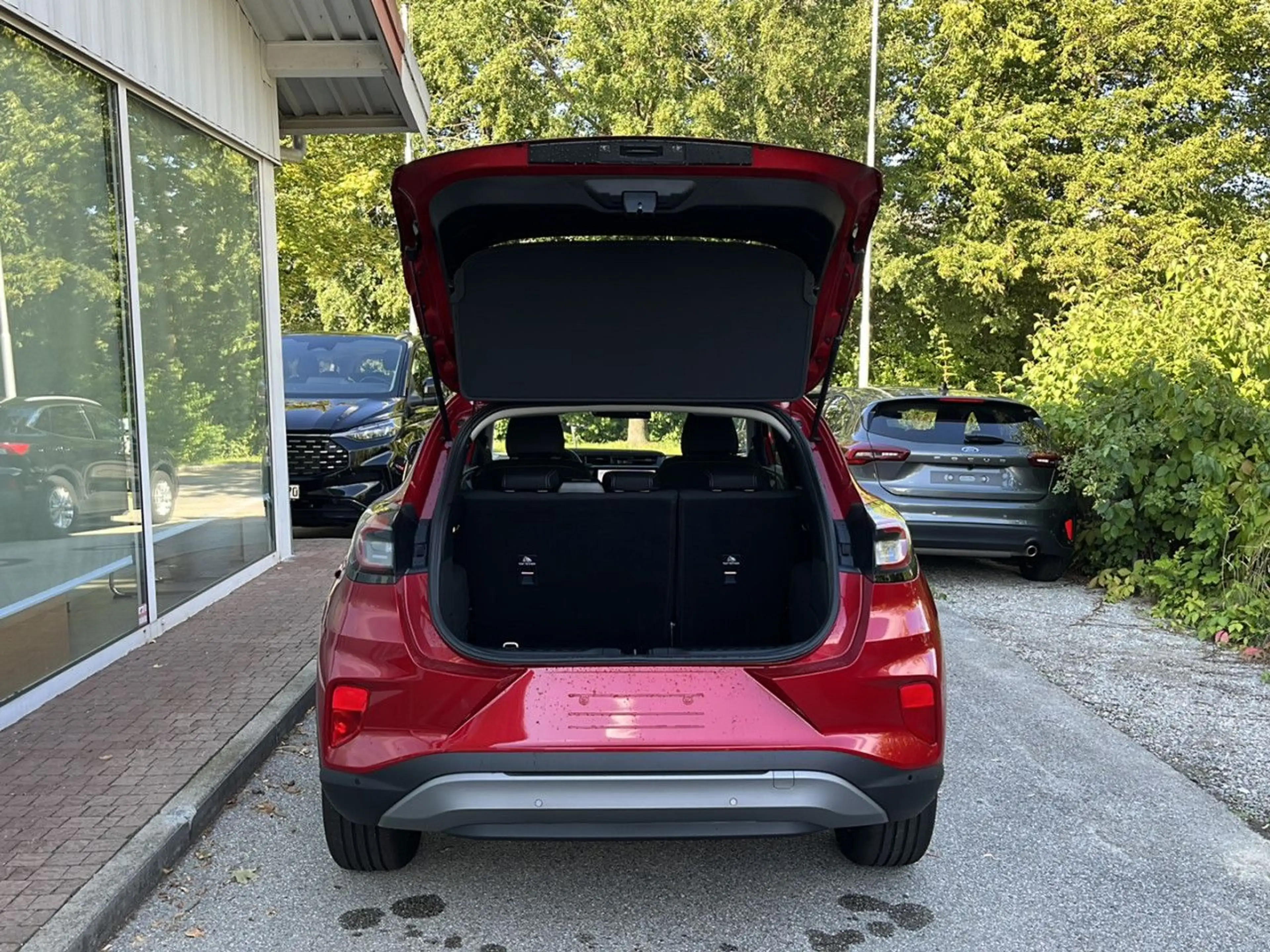 Ford Puma Titanium Bluetooth LED Klima Einparkhilfe — photo 21