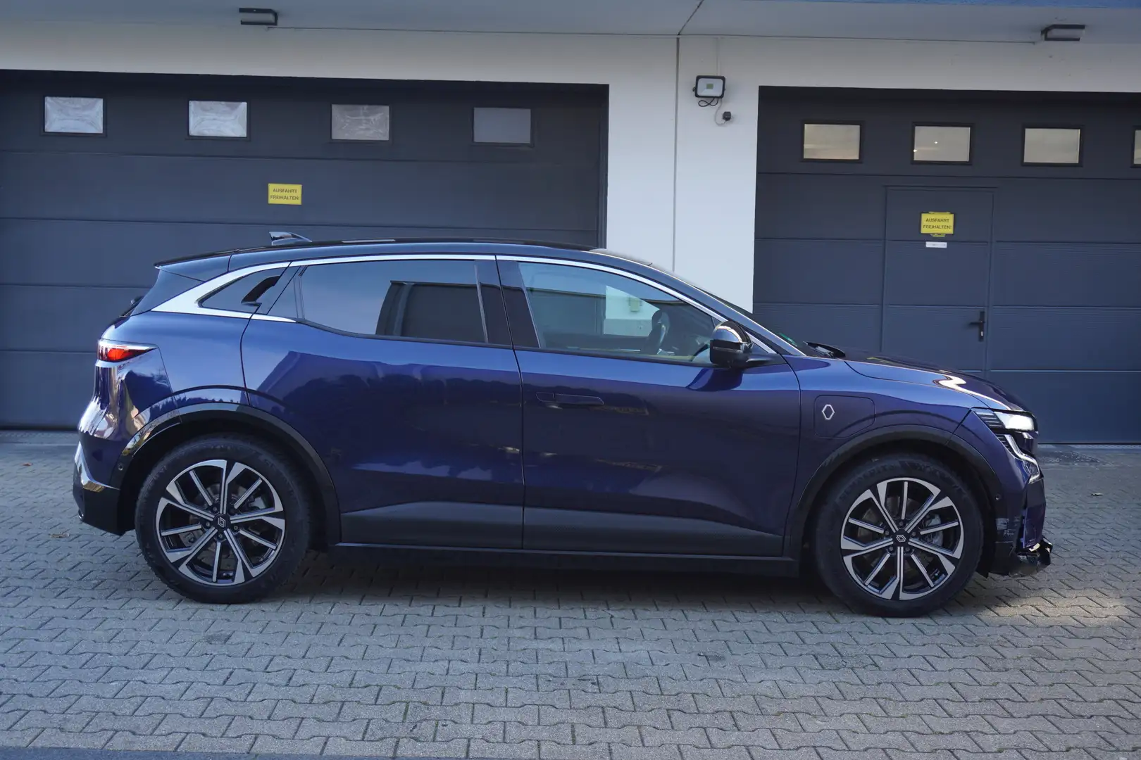 Renault Megane E-Tech E-Tech Electric Techno tLEDER+NAVI+KAMER+ALU+32Tkm Blau - 2