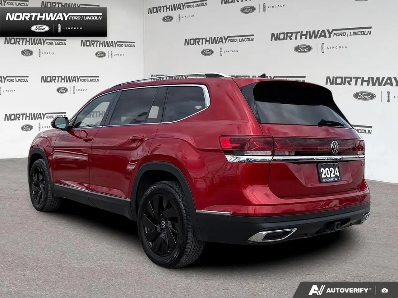 Volkswagen Atlas снимка Volkswagen Atlas