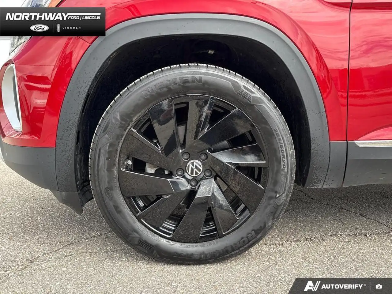 Volkswagen Atlas снимка Volkswagen Atlas