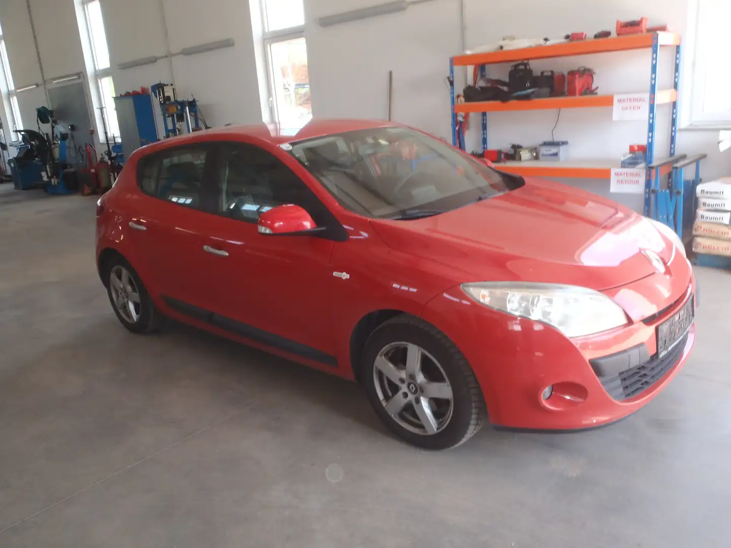 Renault Megane Mégane TomTom dCi 90 DPF - 2