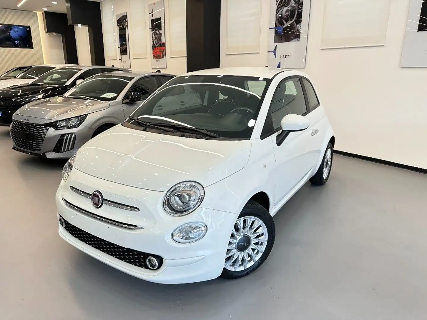 Fiat 500 1.0 Hybrid Lounge Blanc - 2