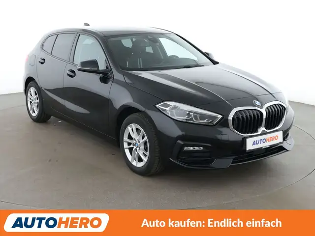 BMW 1 Series view 8