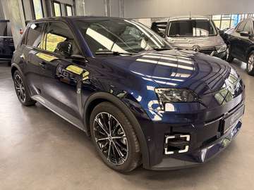 E-Tech Techno 52kw/h range 150HP